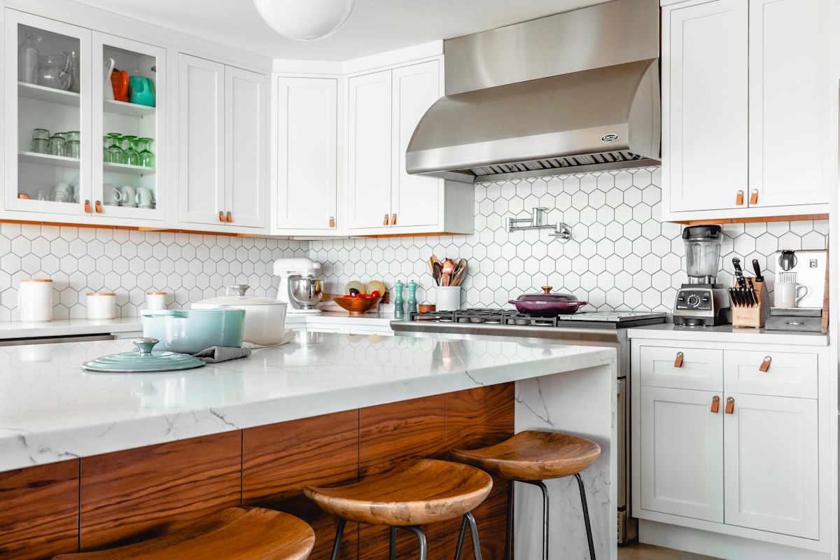 Bright kitchen with natural light and a welcoming breakfast counter